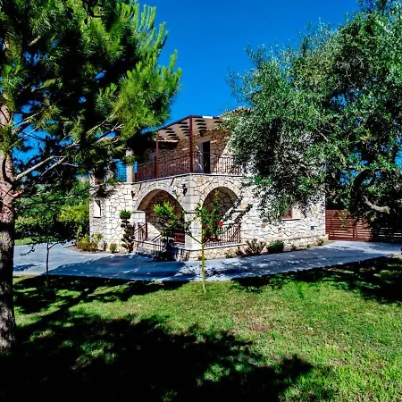 Rouveli With Private Garden And Barbeque *