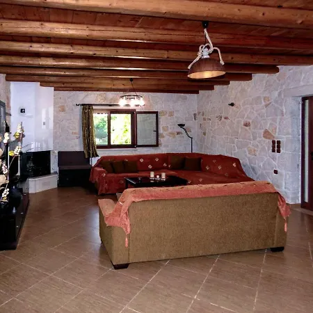 Rouveli With Private Garden And Barbeque * Tragaki